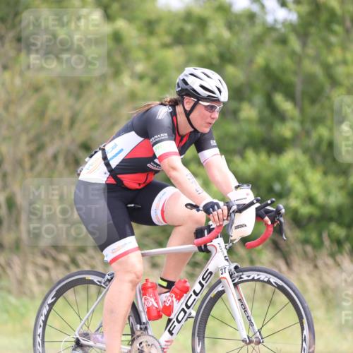 22.06.2025 - Viking Triathlon Yannick Fuchs http://msf.ph/oto/8091204 22.06.2025 13:27:42 Radfahren 315, 453 meine-sportfotos.de