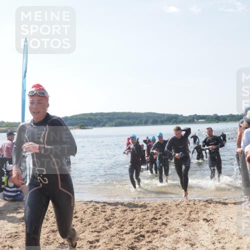 22.06.2025 - Viking Triathlon MichiJ http://msf.ph/oto/8091226 22.06.2025 10:38:33 Schwimmen 22, 85, 156, 164, 215, 269, 398, 419, 428, 509, 535, 601, 603, 659, 662 meine-sportfotos.de