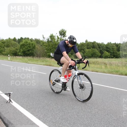 22.06.2025 - Viking Triathlon Yannick Fuchs http://msf.ph/oto/8091231 22.06.2025 13:31:54 Radfahren 402 meine-sportfotos.de