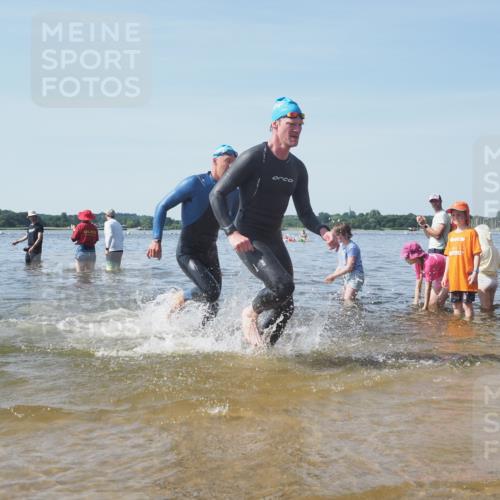 22.06.2025 - Viking Triathlon KatJ http://msf.ph/oto/8091245 22.06.2025 10:27:12 Schwimmen 52, 81, 145, 623 meine-sportfotos.de