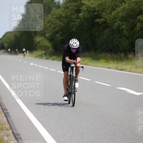 22.06.2025 - Viking Triathlon Yannick Fuchs http://msf.ph/oto/8091274 22.06.2025 11:53:21 Radfahren 148, 189, 360, 535 meine-sportfotos.de