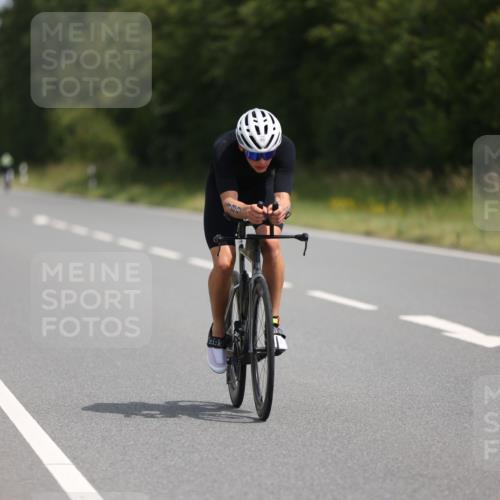 22.06.2025 - Viking Triathlon Yannick Fuchs http://msf.ph/oto/8091278 22.06.2025 11:53:21 Radfahren 148, 189, 360, 535 meine-sportfotos.de