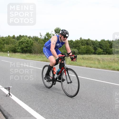 22.06.2025 - Viking Triathlon Yannick Fuchs http://msf.ph/oto/8091287 22.06.2025 13:33:01 Radfahren 490 meine-sportfotos.de