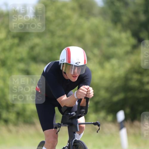 22.06.2025 - Viking Triathlon Yannick Fuchs http://msf.ph/oto/8091301 22.06.2025 11:09:37 Radfahren 145, 176, 368, 423 meine-sportfotos.de