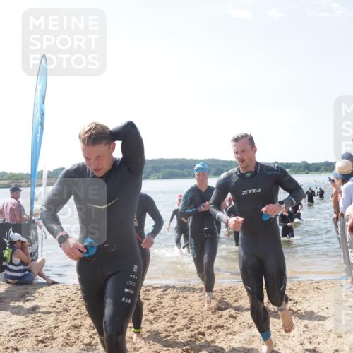 22.06.2025 - Viking Triathlon MichiJ http://msf.ph/oto/8091326 22.06.2025 10:38:36 Schwimmen 22, 85, 156, 164, 215, 269, 315, 327, 398, 419, 428, 509, 535, 601, 603, 659 meine-sportfotos.de
