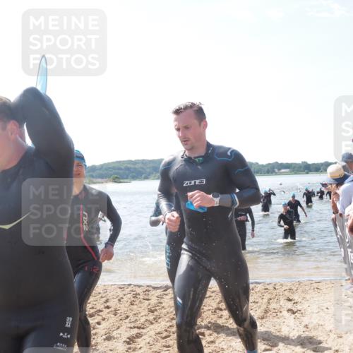 22.06.2025 - Viking Triathlon MichiJ http://msf.ph/oto/8091341 22.06.2025 10:38:37 Schwimmen 22, 85, 156, 164, 215, 269, 315, 327, 398, 419, 428, 509, 601, 603, 659 meine-sportfotos.de