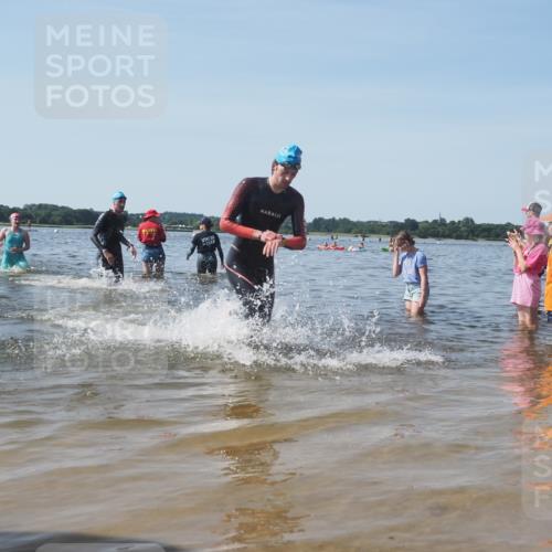 22.06.2025 - Viking Triathlon KatJ http://msf.ph/oto/8091366 22.06.2025 10:27:35 Schwimmen 1, 176, 272, 286, 611 meine-sportfotos.de