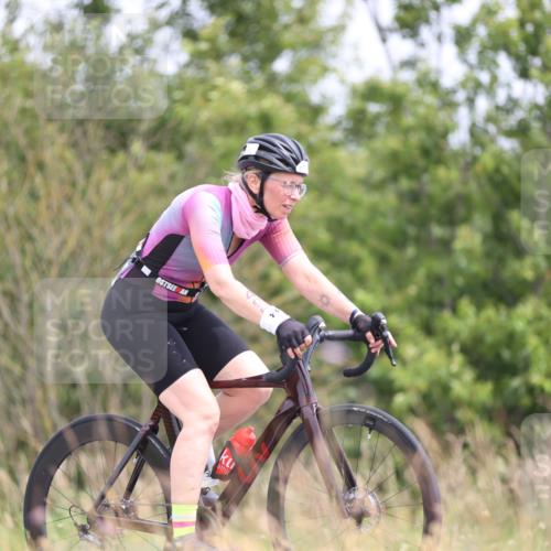 22.06.2025 - Viking Triathlon Yannick Fuchs http://msf.ph/oto/8091383 22.06.2025 13:28:04 Radfahren 405 meine-sportfotos.de