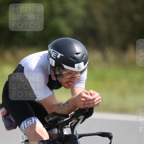 22.06.2025 - Viking Triathlon Yannick Fuchs http://msf.ph/oto/8091394 22.06.2025 11:10:18 Radfahren 393, 647 meine-sportfotos.de