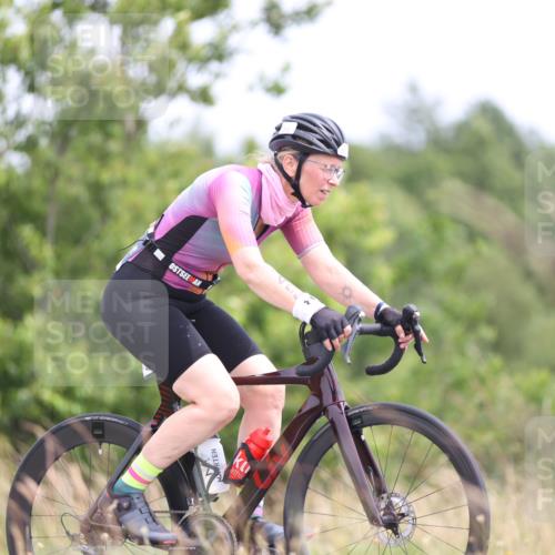 22.06.2025 - Viking Triathlon Yannick Fuchs http://msf.ph/oto/8091398 22.06.2025 13:28:05 Radfahren 405 meine-sportfotos.de