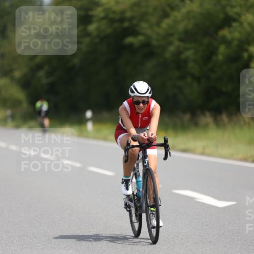 22.06.2025 - Viking Triathlon Yannick Fuchs http://msf.ph/oto/8091399 22.06.2025 11:53:39 Radfahren 13, 173, 238, 288, 309, 340, 444, 458, 462, 484, 604 meine-sportfotos.de