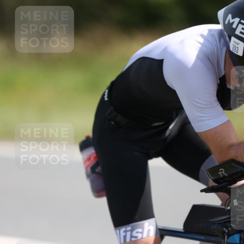 22.06.2025 - Viking Triathlon Yannick Fuchs http://msf.ph/oto/8091409 22.06.2025 11:10:19 Radfahren 393, 647 meine-sportfotos.de