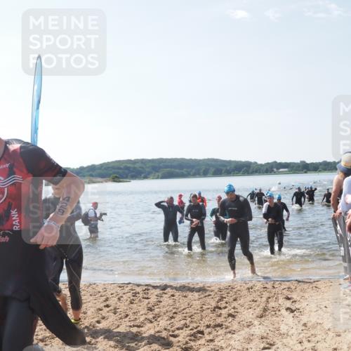 22.06.2025 - Viking Triathlon MichiJ http://msf.ph/oto/8091420 22.06.2025 10:38:39 Schwimmen 22, 85, 135, 156, 164, 215, 315, 327, 419, 428, 601, 603, 659 meine-sportfotos.de