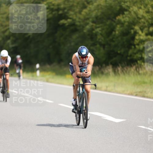22.06.2025 - Viking Triathlon Yannick Fuchs http://msf.ph/oto/8091492 22.06.2025 11:53:45 Radfahren 4, 13, 173, 288, 309, 340, 444, 458, 462, 472, 484, 604 meine-sportfotos.de