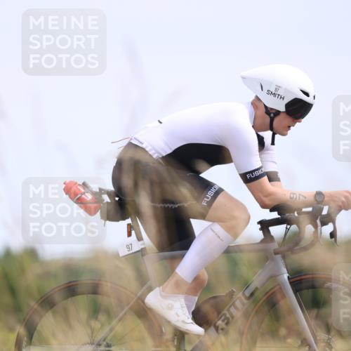 22.06.2025 - Viking Triathlon Yannick Fuchs http://msf.ph/oto/8091497 22.06.2025 13:28:19 Radfahren 97, 425 meine-sportfotos.de