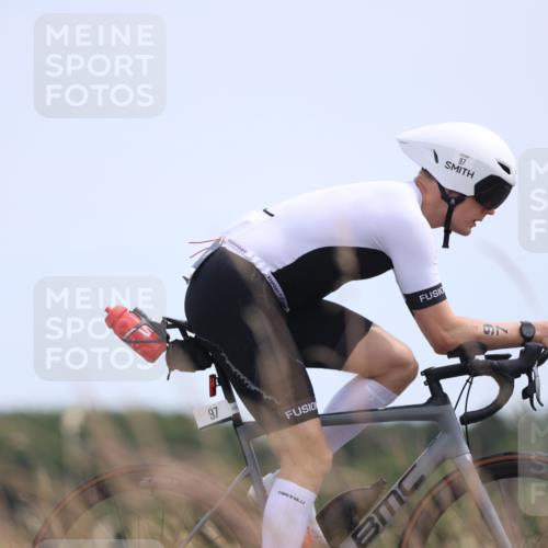 22.06.2025 - Viking Triathlon Yannick Fuchs http://msf.ph/oto/8091511 22.06.2025 13:28:19 Radfahren 97, 425 meine-sportfotos.de