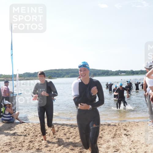 22.06.2025 - Viking Triathlon MichiJ http://msf.ph/oto/8091527 22.06.2025 10:38:44 Schwimmen 22, 26, 85, 135, 156, 164, 211, 215, 315, 327, 336, 601, 659 meine-sportfotos.de