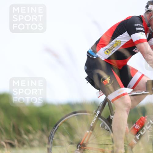 22.06.2025 - Viking Triathlon Yannick Fuchs http://msf.ph/oto/8091553 22.06.2025 13:28:32 Radfahren 26, 240, 321, 640 meine-sportfotos.de