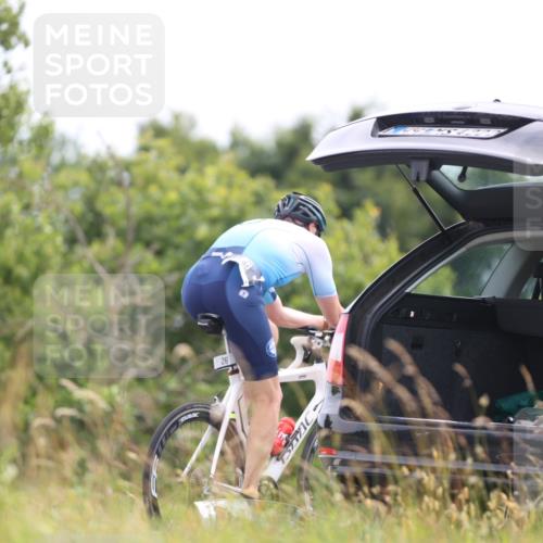 22.06.2025 - Viking Triathlon Yannick Fuchs http://msf.ph/oto/8091566 22.06.2025 13:28:36 Radfahren 26, 240, 321, 640 meine-sportfotos.de