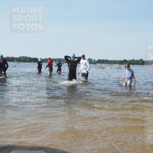 22.06.2025 - Viking Triathlon KatJ http://msf.ph/oto/8091567 22.06.2025 10:27:43 Schwimmen 1, 176, 198, 230, 534, 611 meine-sportfotos.de