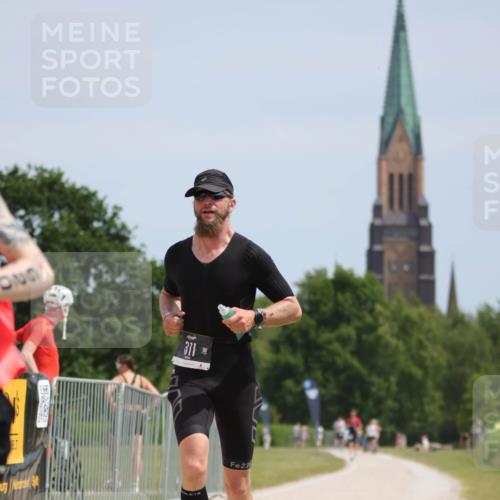 22.06.2025 - Viking Triathlon H.Heesch http://msf.ph/oto/8091582 22.06.2025 13:01:02 Laufen 311, 620 meine-sportfotos.de
