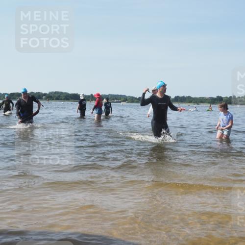 22.06.2025 - Viking Triathlon KatJ http://msf.ph/oto/8091591 22.06.2025 10:27:43 Schwimmen 1, 176, 198, 230, 534, 611 meine-sportfotos.de