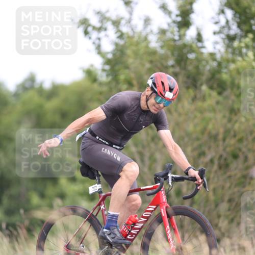 22.06.2025 - Viking Triathlon Yannick Fuchs http://msf.ph/oto/8091596 22.06.2025 13:29:07 Radfahren 48, 76, 222 meine-sportfotos.de