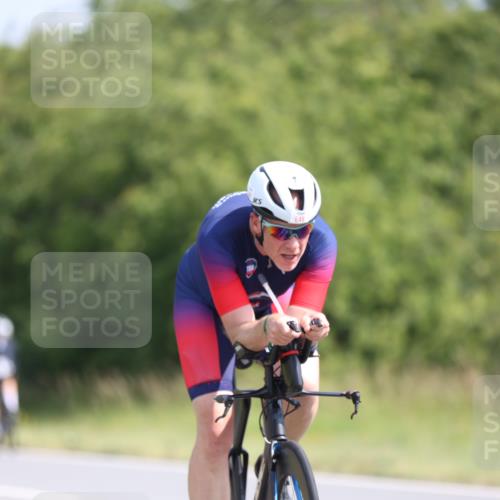 22.06.2025 - Viking Triathlon Yannick Fuchs http://msf.ph/oto/8091622 22.06.2025 11:11:40 Radfahren 11, 33, 152, 217, 604, 648 meine-sportfotos.de