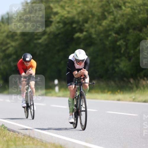 22.06.2025 - Viking Triathlon Yannick Fuchs http://msf.ph/oto/8091663 22.06.2025 11:11:43 Radfahren 3, 11, 33, 152, 217, 347, 604, 648 meine-sportfotos.de