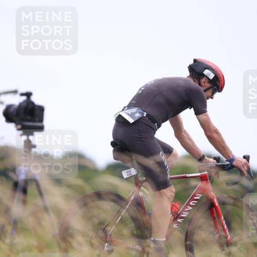 22.06.2025 - Viking Triathlon Yannick Fuchs http://msf.ph/oto/8091664 22.06.2025 13:29:09 Radfahren 48, 76, 222 meine-sportfotos.de