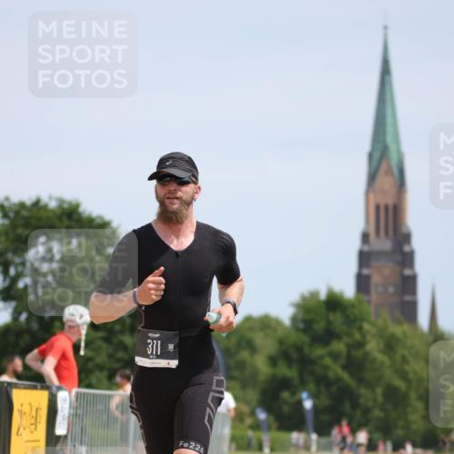 22.06.2025 - Viking Triathlon H.Heesch http://msf.ph/oto/8091665 22.06.2025 13:01:03 Laufen 311, 620 meine-sportfotos.de