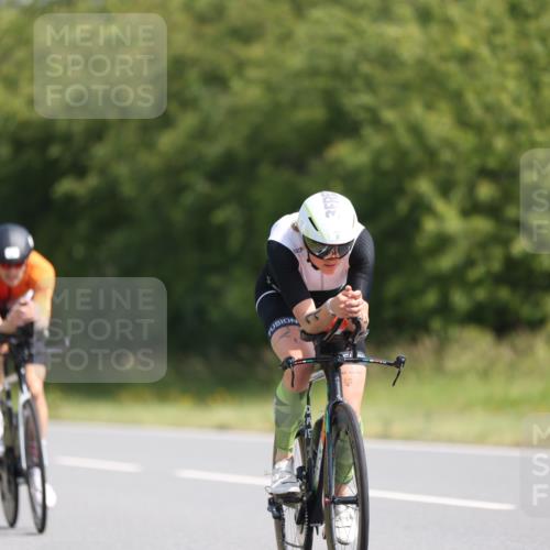 22.06.2025 - Viking Triathlon Yannick Fuchs http://msf.ph/oto/8091675 22.06.2025 11:11:44 Radfahren 3, 11, 33, 152, 217, 347, 604, 648 meine-sportfotos.de