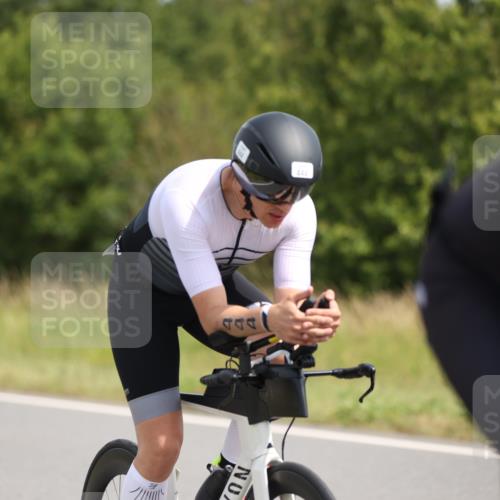 22.06.2025 - Viking Triathlon Yannick Fuchs http://msf.ph/oto/8091682 22.06.2025 11:53:49 Radfahren 4, 13, 115, 173, 181, 288, 340, 359, 444, 458, 462, 472, 604 meine-sportfotos.de