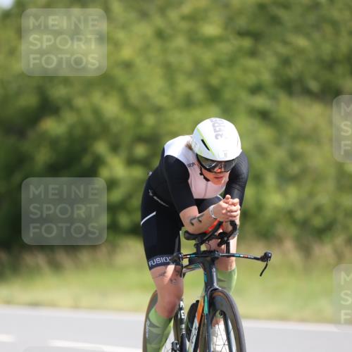 22.06.2025 - Viking Triathlon Yannick Fuchs http://msf.ph/oto/8091688 22.06.2025 11:11:44 Radfahren 3, 11, 33, 152, 217, 347, 604, 648 meine-sportfotos.de