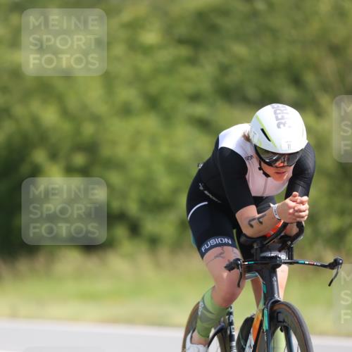 22.06.2025 - Viking Triathlon Yannick Fuchs http://msf.ph/oto/8091698 22.06.2025 11:11:45 Radfahren 3, 11, 33, 152, 217, 347, 604, 648 meine-sportfotos.de