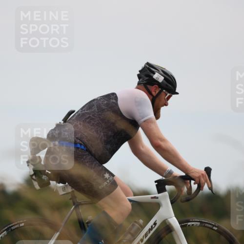 22.06.2025 - Viking Triathlon Yannick Fuchs http://msf.ph/oto/8091708 22.06.2025 13:29:15 Radfahren 48, 76 meine-sportfotos.de