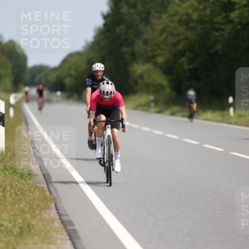 22.06.2025 - Viking Triathlon Yannick Fuchs http://msf.ph/oto/8091728 22.06.2025 11:53:52 Radfahren 4, 115, 159, 173, 181, 288, 359, 444, 458, 472 meine-sportfotos.de