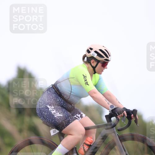 22.06.2025 - Viking Triathlon Yannick Fuchs http://msf.ph/oto/8091845 22.06.2025 13:29:54 Radfahren 74, 102, 468 meine-sportfotos.de