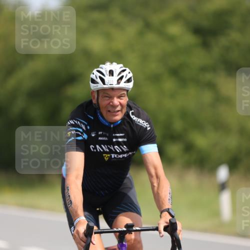 22.06.2025 - Viking Triathlon Yannick Fuchs http://msf.ph/oto/8091846 22.06.2025 11:53:56 Radfahren 4, 115, 159, 181, 222, 359, 472 meine-sportfotos.de