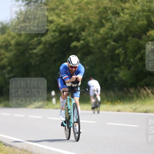 22.06.2025 - Viking Triathlon Yannick Fuchs http://msf.ph/oto/8091847 22.06.2025 11:11:49 Radfahren 3, 11, 33, 152, 347, 489, 604 meine-sportfotos.de