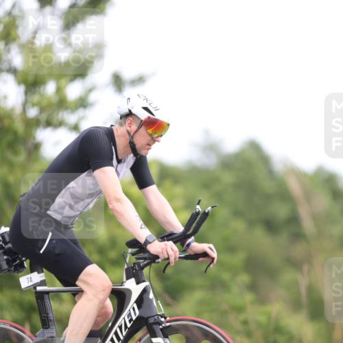 22.06.2025 - Viking Triathlon Yannick Fuchs http://msf.ph/oto/8091873 22.06.2025 13:29:56 Radfahren 74, 102, 468 meine-sportfotos.de