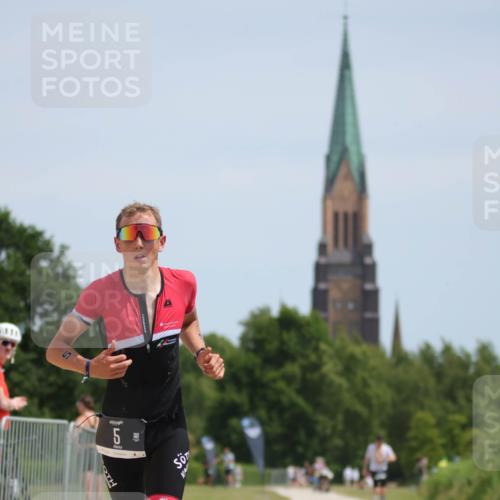 22.06.2025 - Viking Triathlon H.Heesch http://msf.ph/oto/8091938 22.06.2025 13:01:21 Laufen 5 meine-sportfotos.de
