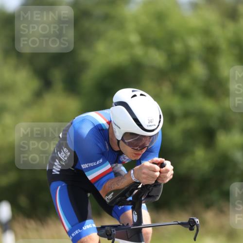 22.06.2025 - Viking Triathlon Yannick Fuchs http://msf.ph/oto/8091947 22.06.2025 11:11:52 Radfahren 3, 347, 489, 604 meine-sportfotos.de