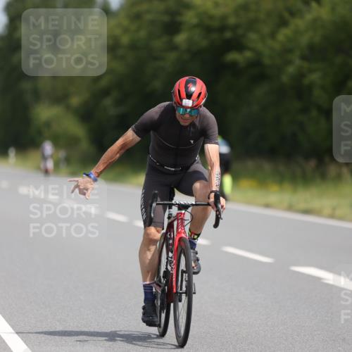 22.06.2025 - Viking Triathlon Yannick Fuchs http://msf.ph/oto/8091957 22.06.2025 11:54:04 Radfahren 159, 222 meine-sportfotos.de