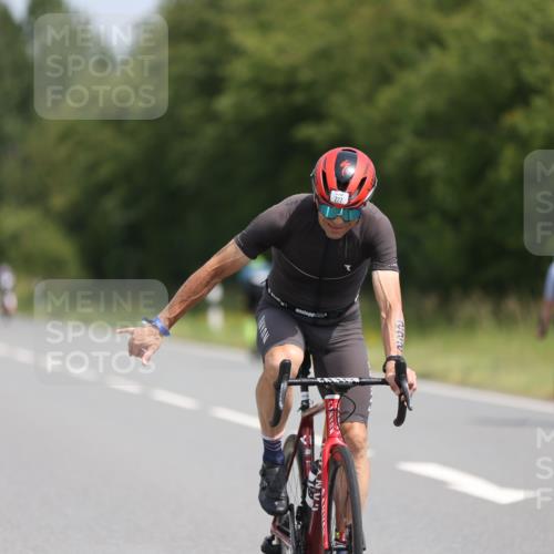 22.06.2025 - Viking Triathlon Yannick Fuchs http://msf.ph/oto/8091968 22.06.2025 11:54:04 Radfahren 159, 222 meine-sportfotos.de