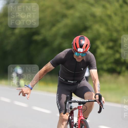 22.06.2025 - Viking Triathlon Yannick Fuchs http://msf.ph/oto/8091980 22.06.2025 11:54:05 Radfahren 159, 222 meine-sportfotos.de