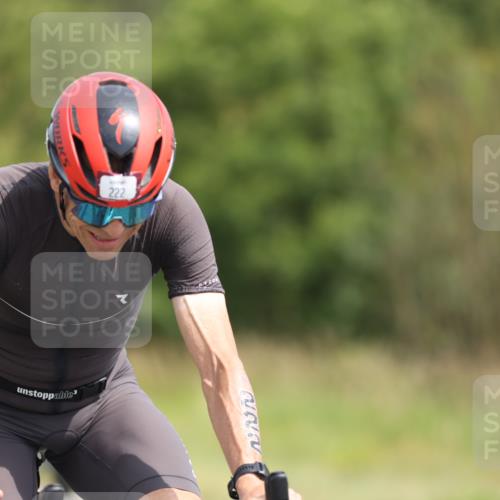 22.06.2025 - Viking Triathlon Yannick Fuchs http://msf.ph/oto/8092005 22.06.2025 11:54:05 Radfahren 159, 222 meine-sportfotos.de