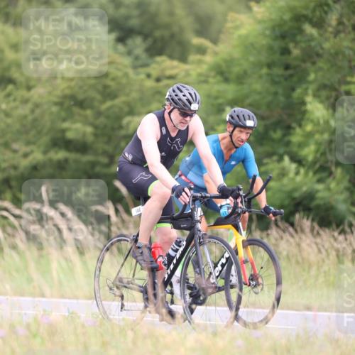22.06.2025 - Viking Triathlon Yannick Fuchs http://msf.ph/oto/8092010 22.06.2025 13:31:24 Radfahren 23, 144, 466 meine-sportfotos.de
