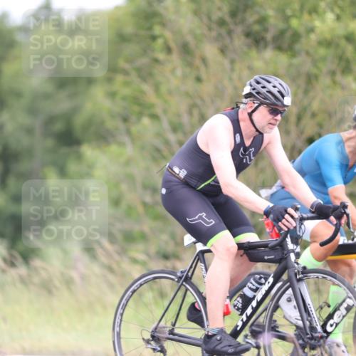 22.06.2025 - Viking Triathlon Yannick Fuchs http://msf.ph/oto/8092029 22.06.2025 13:31:25 Radfahren 23, 144, 466 meine-sportfotos.de