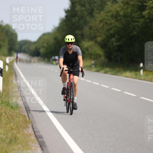 22.06.2025 - Viking Triathlon Yannick Fuchs http://msf.ph/oto/8092040 22.06.2025 11:54:20 Radfahren 128, 283, 290, 291, 319, 628 meine-sportfotos.de